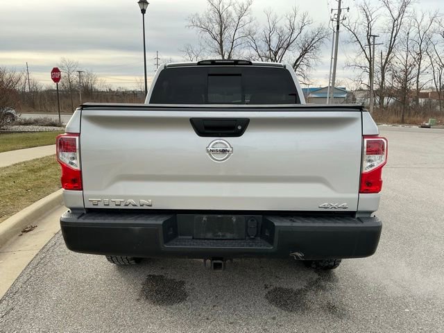 Used 2019 Nissan Titan S w/ S Utility Package image 12