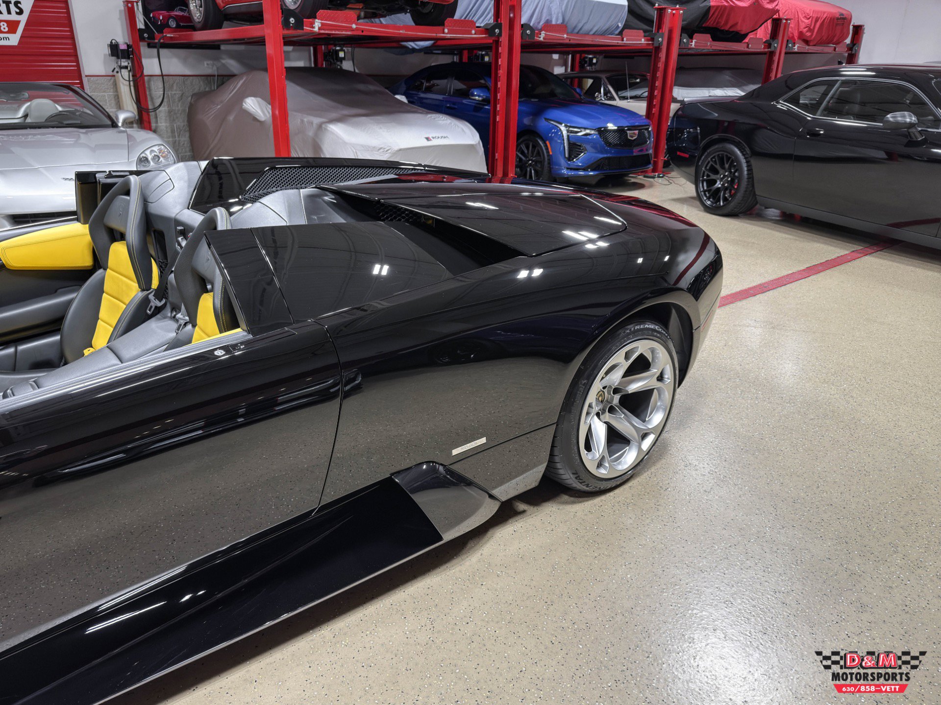 Used 2005 Lamborghini Murcielago Roadster image 32