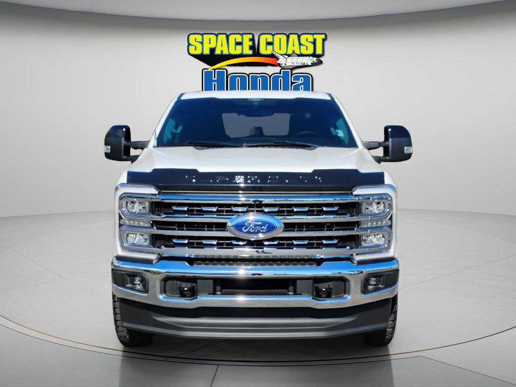 Used 2024 Ford F250 Lariat image 3