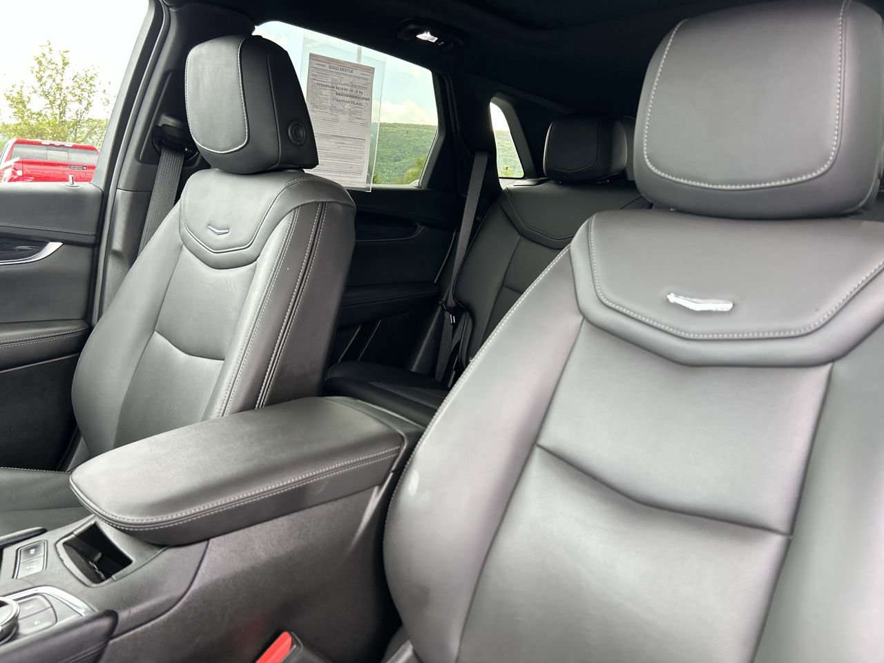 Used 2024 Cadillac XT5 Premium Luxury w/ Technology Package AWD/4WD image 23