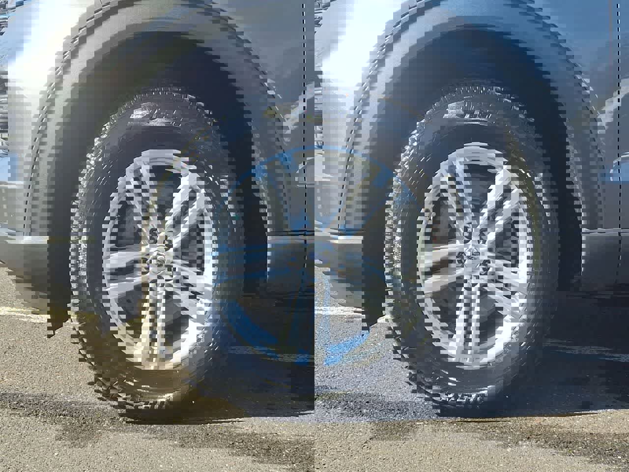 Certified 2023 Ford Explorer XLT image 29