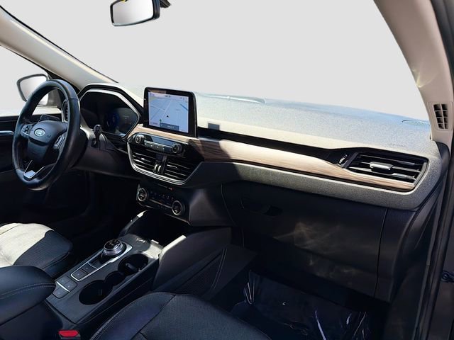 Used 2020 Ford Escape Titanium AWD/4WD image 30