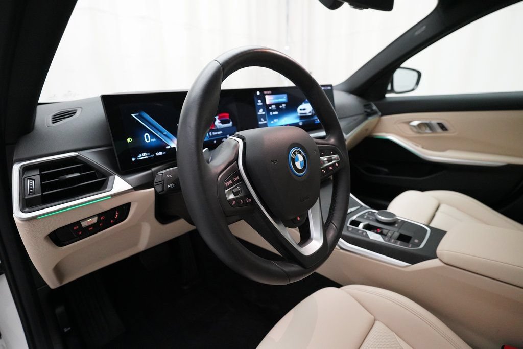 Used 2023 BMW 330e xDrive w/ Driving Assistance Package AWD/4WD image 8