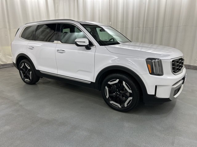 Used 2025 Kia Telluride S AWD/4WD image 1