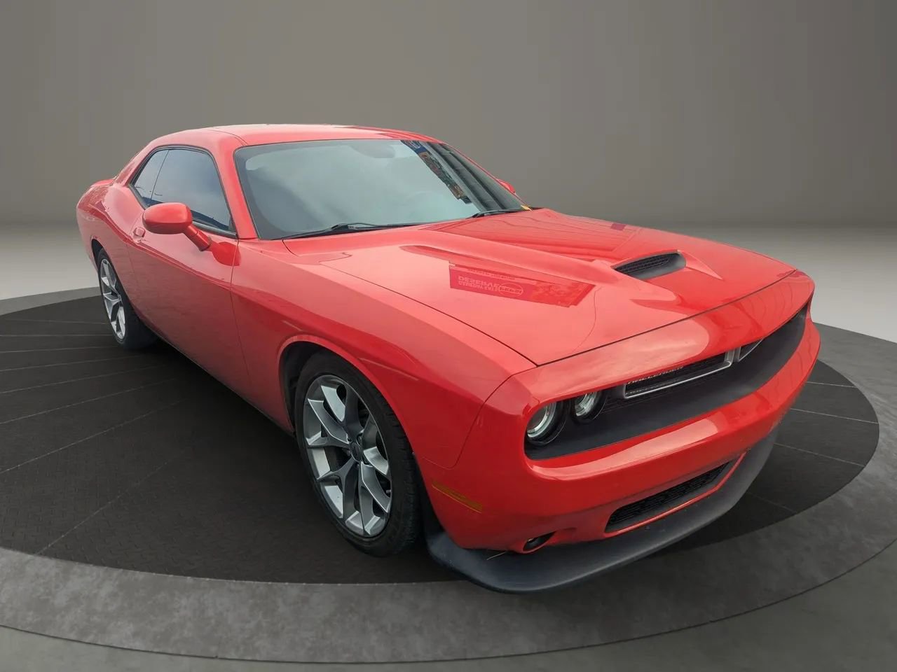 Used 2022 Dodge Challenger GT RWD image 3
