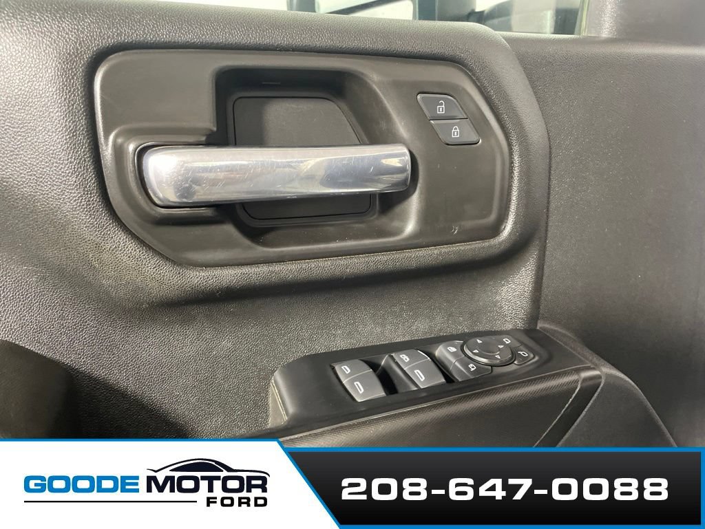 Used 2021 GMC Sierra 3500 4x4 Crew Cab w/ Fleet Convenience Package image 10