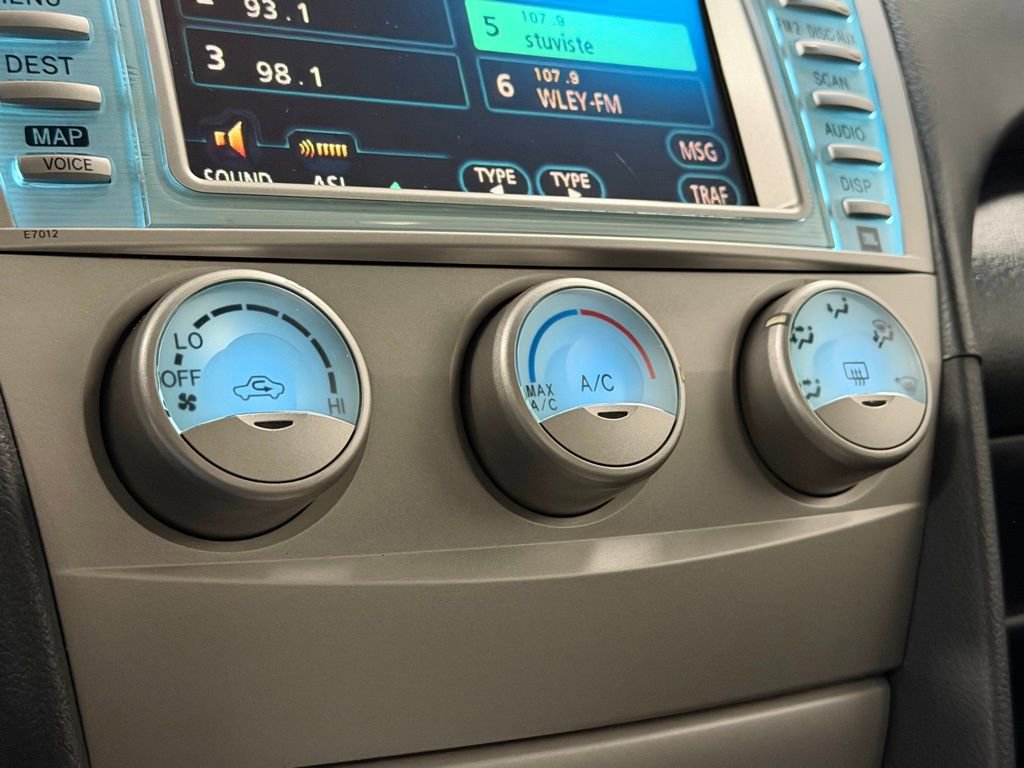 Used 2009 Toyota Camry SE image 21