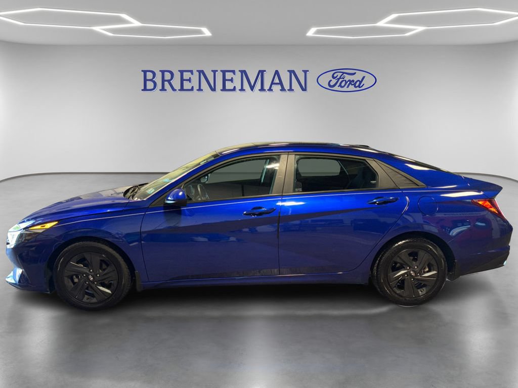 Used 2023 Hyundai Elantra SEL FWD image 8