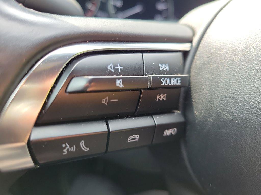 Used 2025 MAZDA MAZDA3 s Sport FWD image 10