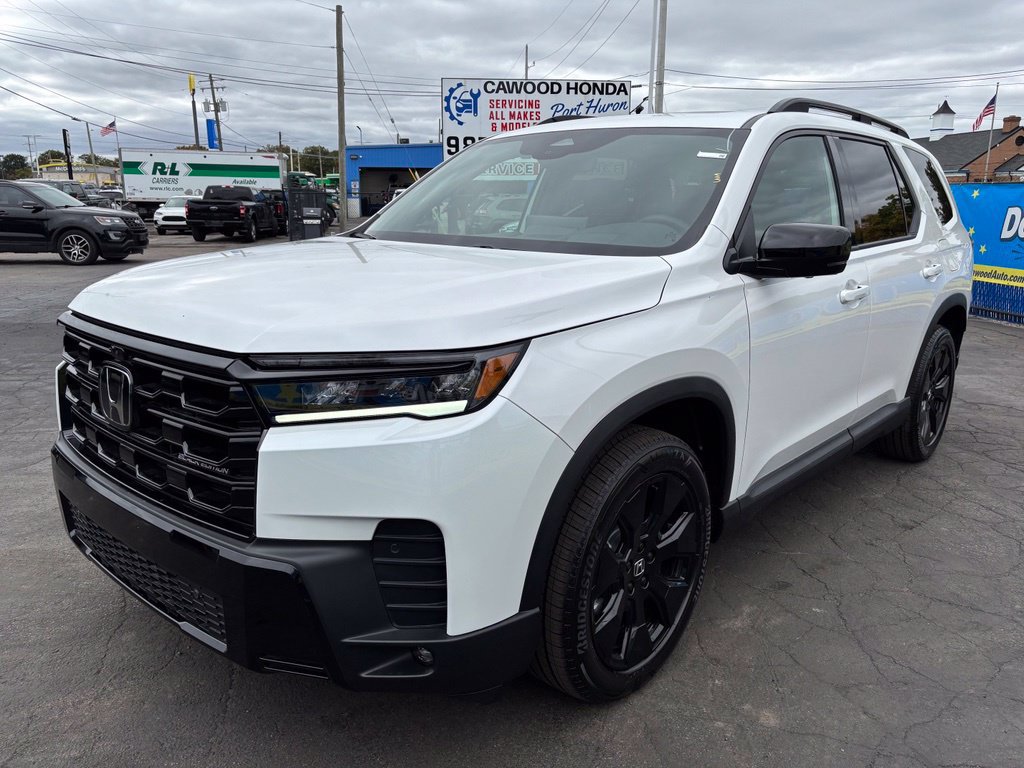 New 2026 Honda Pilot Black Edition image 8
