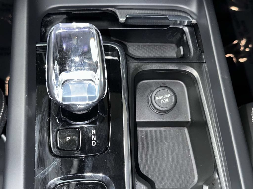Used 2024 Volvo S60 B5 Ultimate AWD/4WD image 23