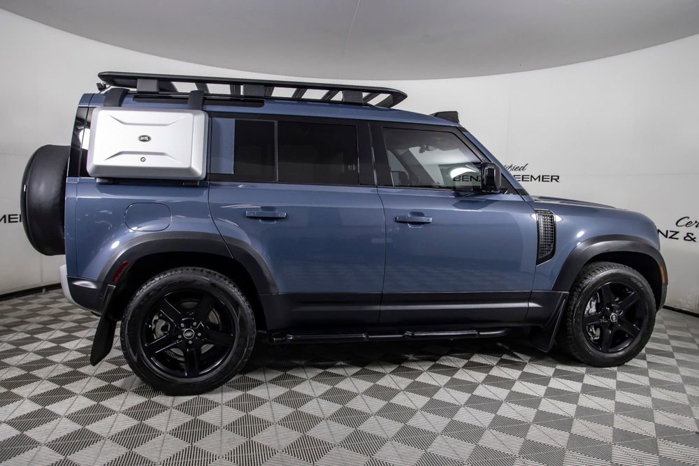 Used 2022 Land Rover Defender 110 SE image 5
