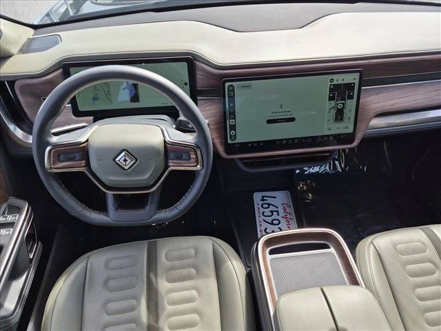 Used 2022 Rivian R1T Adventure AWD/4WD image 19