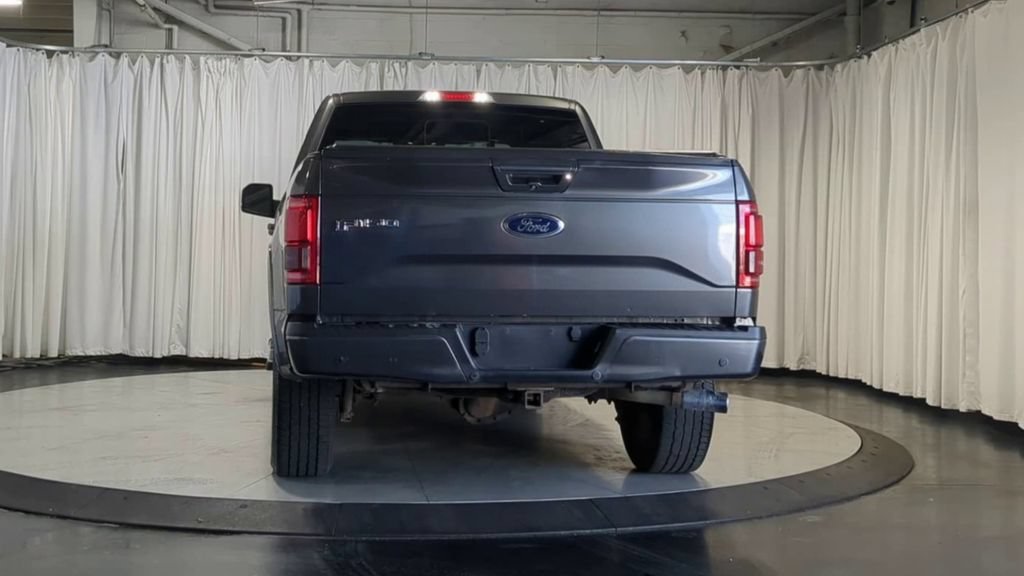 Used 2015 Ford F150 Lariat w/ Equipment Group 502A Luxury AWD/4WD image 9