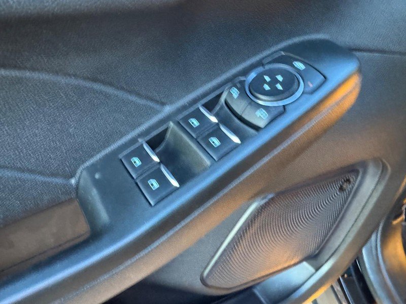 Used 2024 Ford Escape Platinum w/ Premium Technology Package image 17