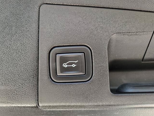 Certified 2023 Cadillac XT5 Premium Luxury FWD image 7