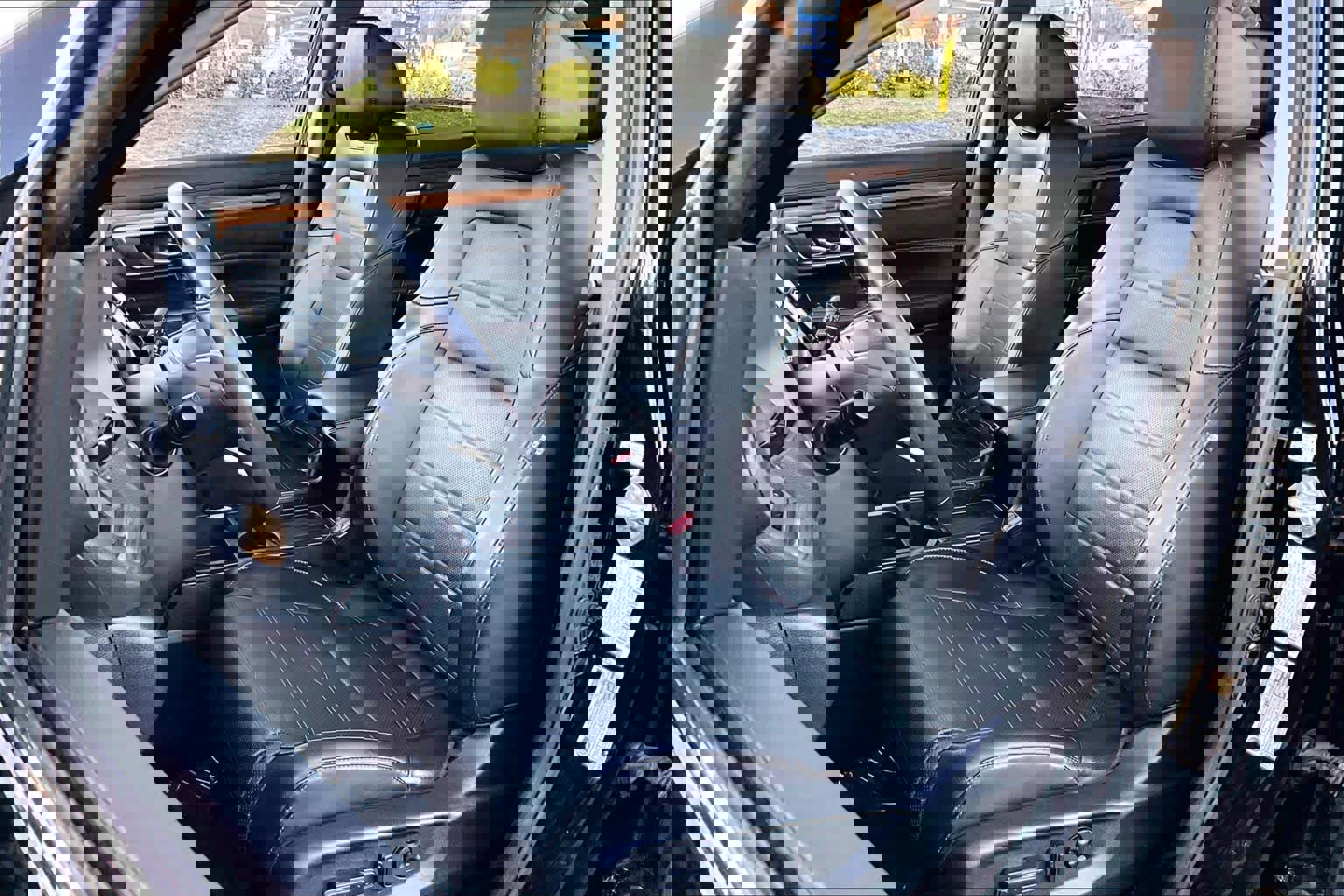 Used 2020 Honda CR-V EX-L image 7