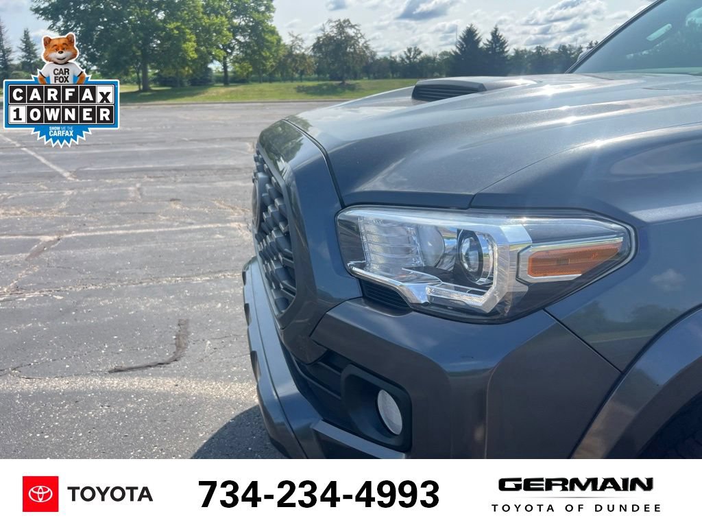 Used 2021 Toyota Tacoma TRD Sport w/ Technology Package AWD/4WD image 13