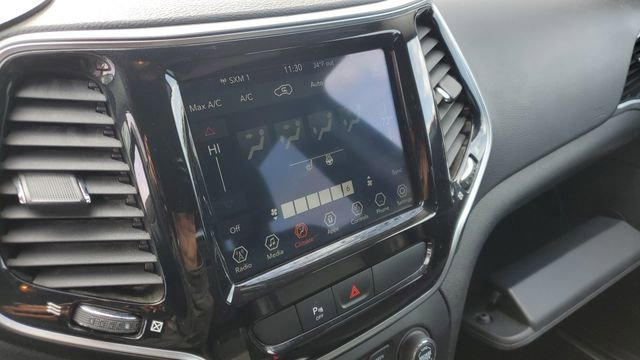 Certified 2020 Jeep Cherokee Limited w/ Trailer Tow Group image 15