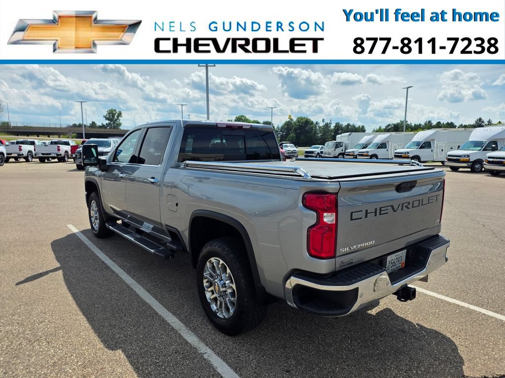 Used 2024 Chevrolet Silverado 2500 LTZ w/ LTZ Premium Package AWD/4WD image 5