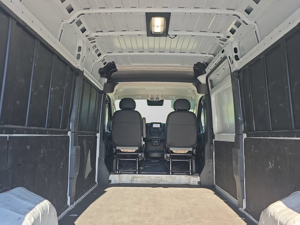 Used 2025 RAM ProMaster 2500 w/ Convenience Group FWD image 26