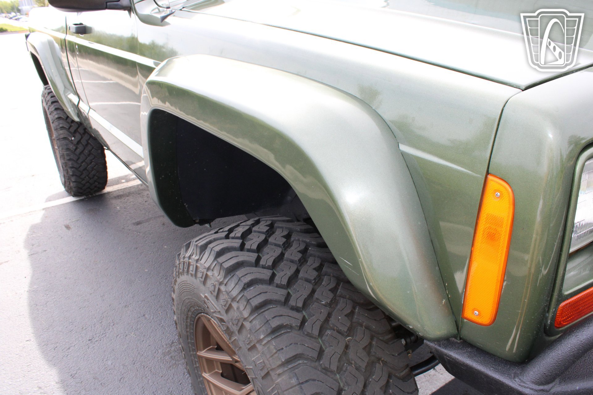 Used 1990 Jeep Comanche 2WD image 37