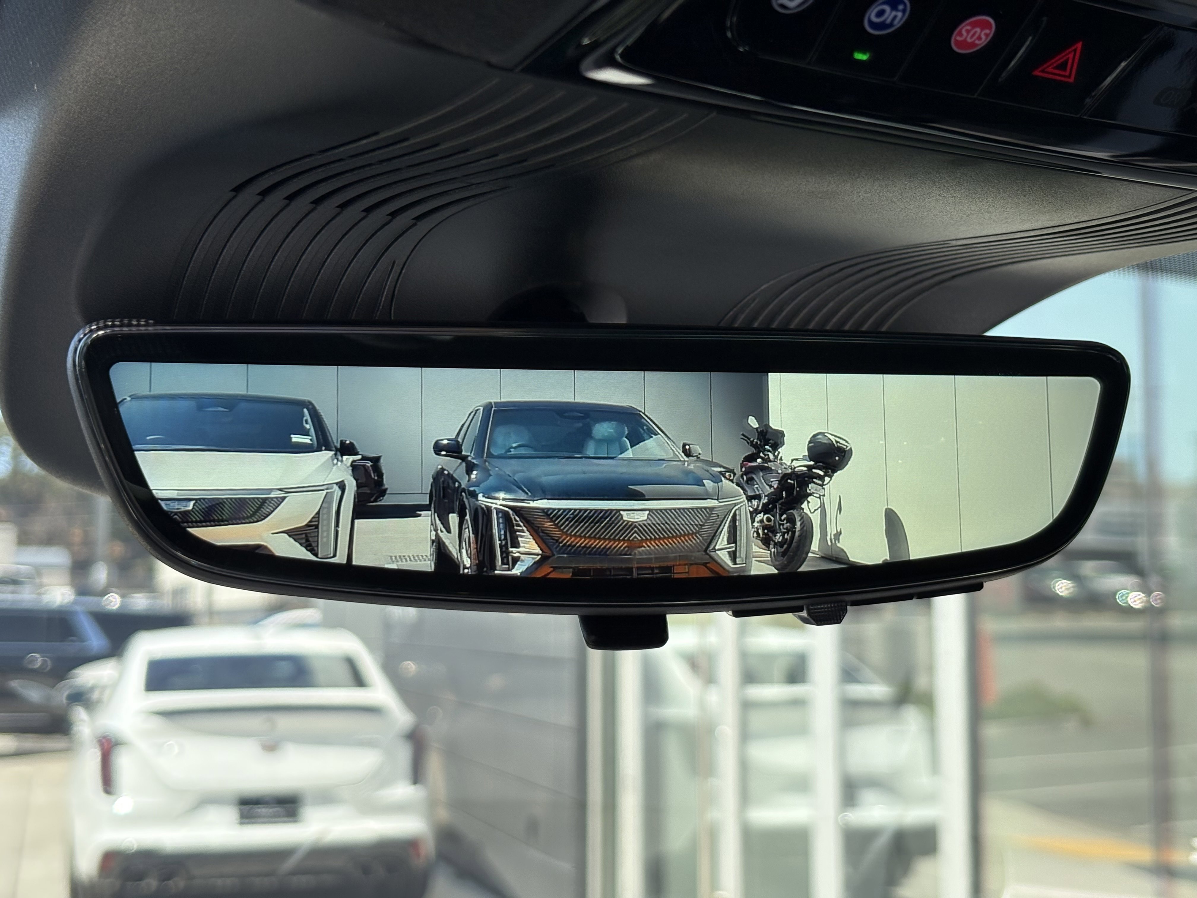 New 2026 Cadillac Vistiq Platinum image 33