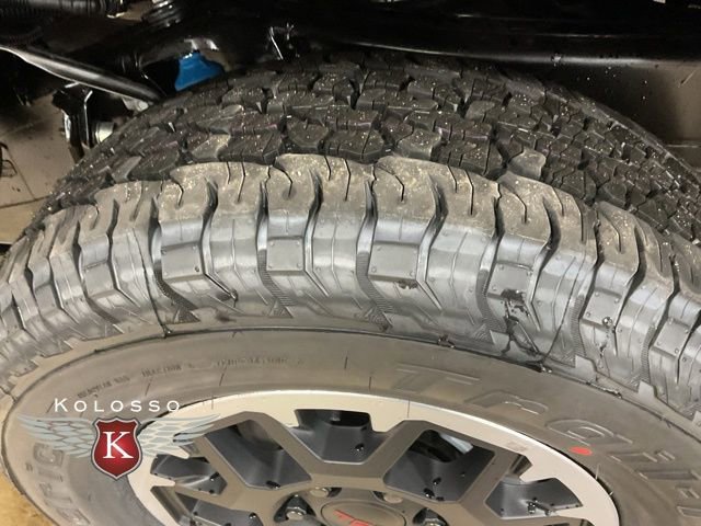 New 2026 Toyota Tacoma TRD Off-Road image 8