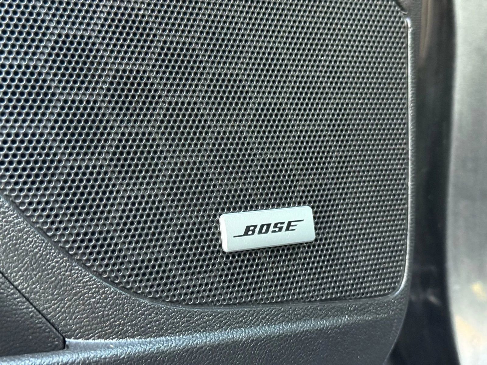 Used 2019 Chevrolet Impala LT w/ Sunroof and Spoiler Package image 28