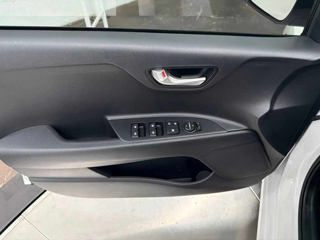 Used 2023 Kia Rio S w/ Technology Package FWD image 15