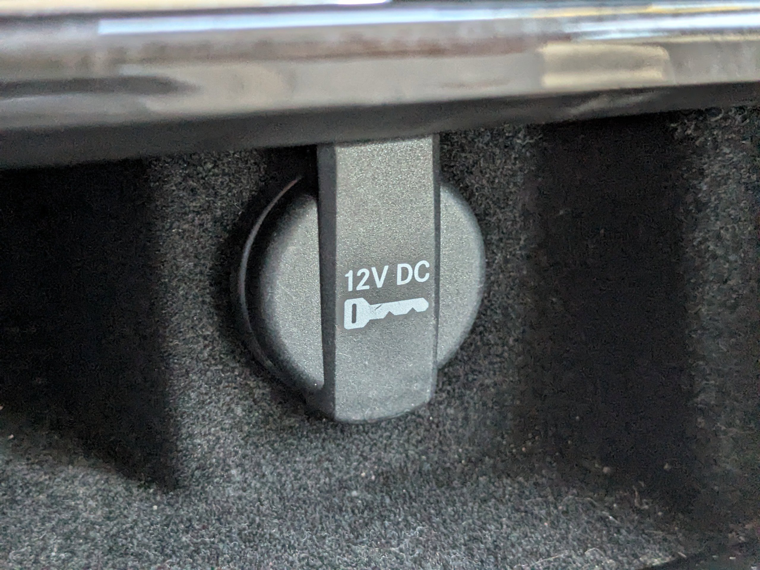 Used 2014 Chrysler 300 image 19
