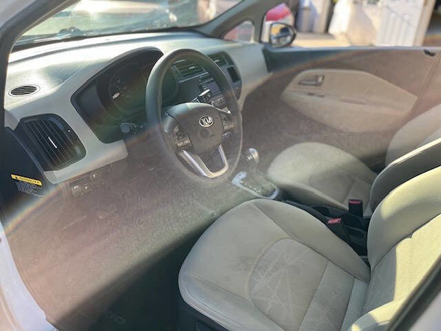 Used 2013 Kia Rio LX w/ PWR Pkg image 7