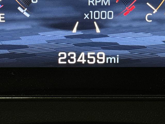 Used 2024 Chevrolet Traverse Z71 w/ Enhanced Driving Package image 6