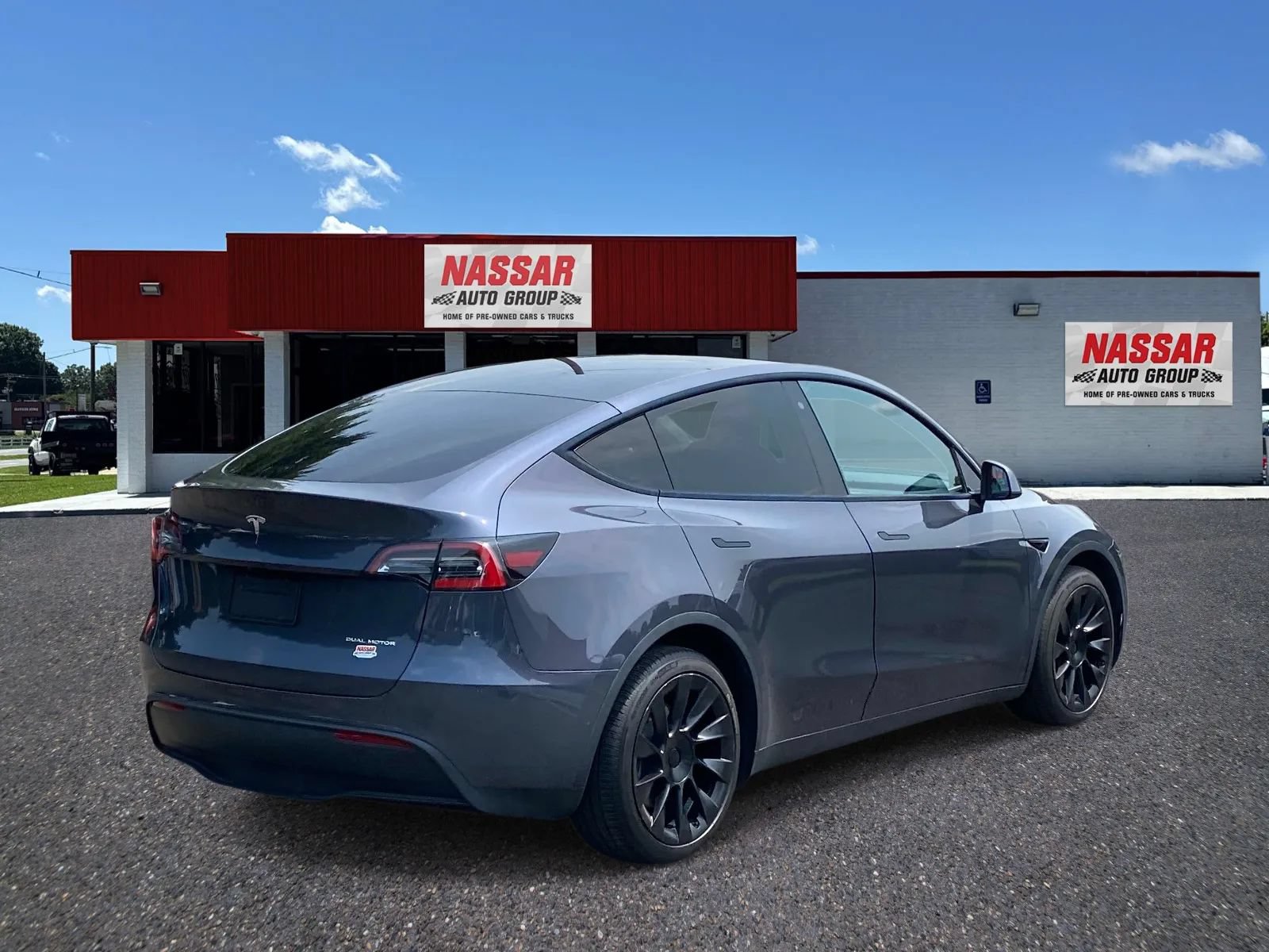 Used 2020 Tesla Model Y Long Range AWD/4WD image 4