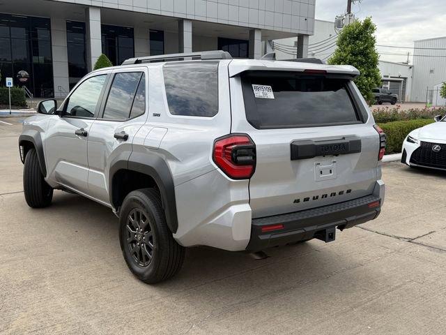 Used 2025 Toyota 4Runner SR5 image 5