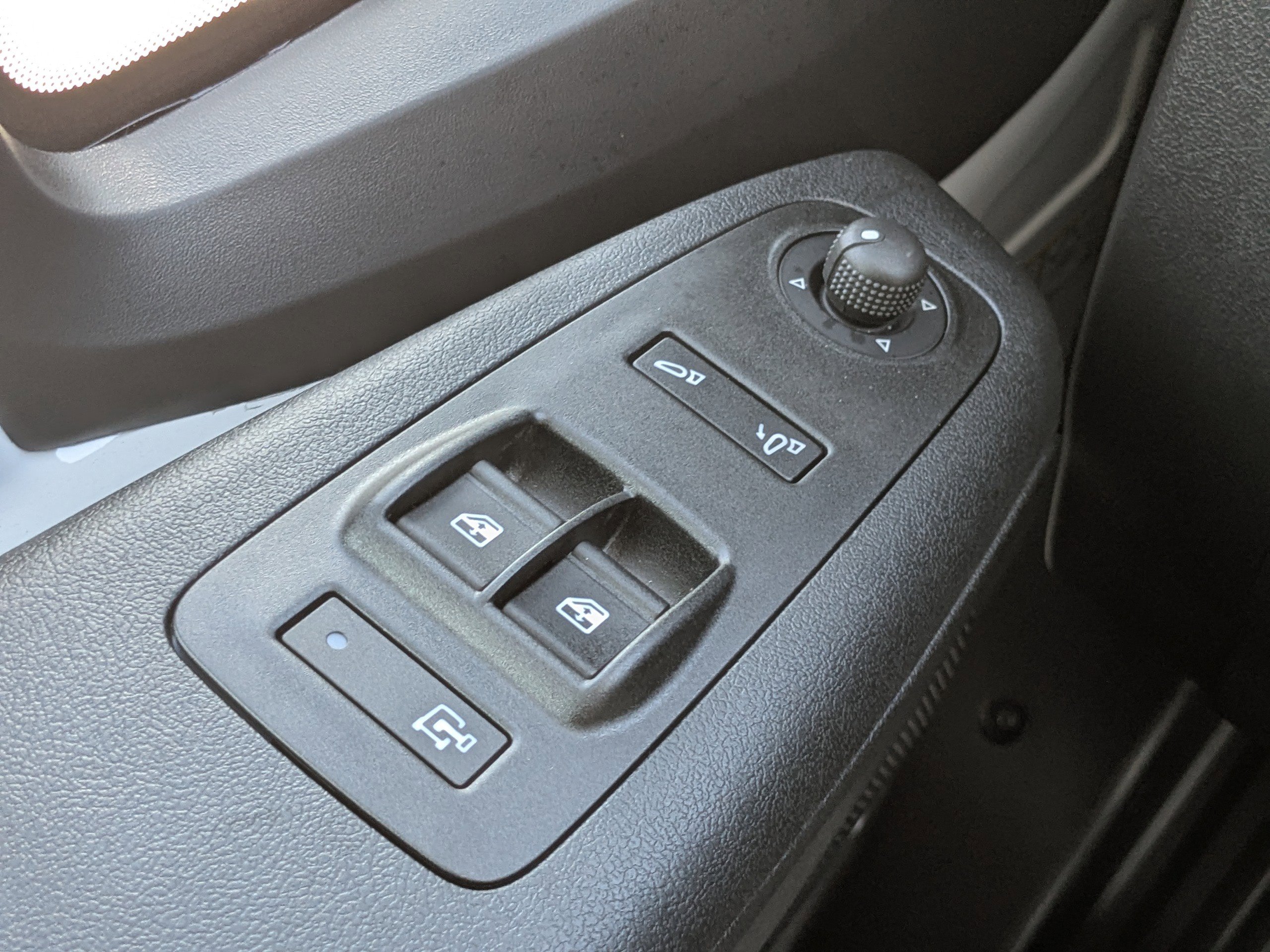 New 2026 RAM ProMaster 3500 w/ Convenience Group FWD image 23