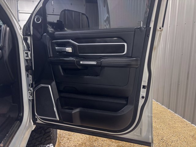 Used 2019 RAM 2500 Laramie image 27