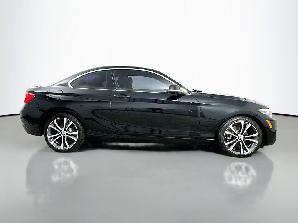 Used 2018 BMW 230i Coupe image 9