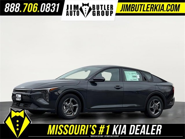 New 2025 Kia K4 LXS image 1