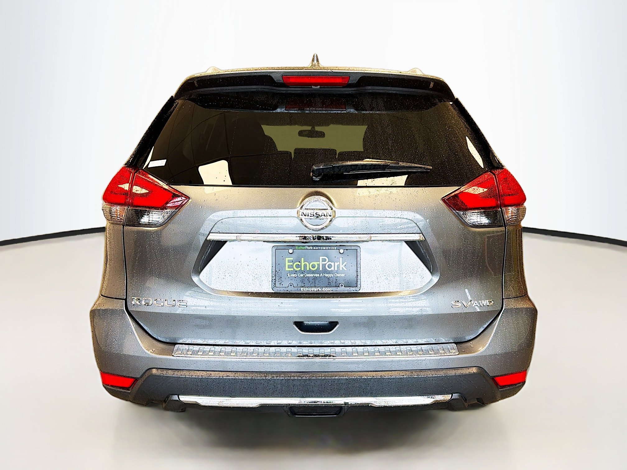 Used 2017 Nissan Rogue SV w/ Sun & Sound Touring Package AWD/4WD image 7