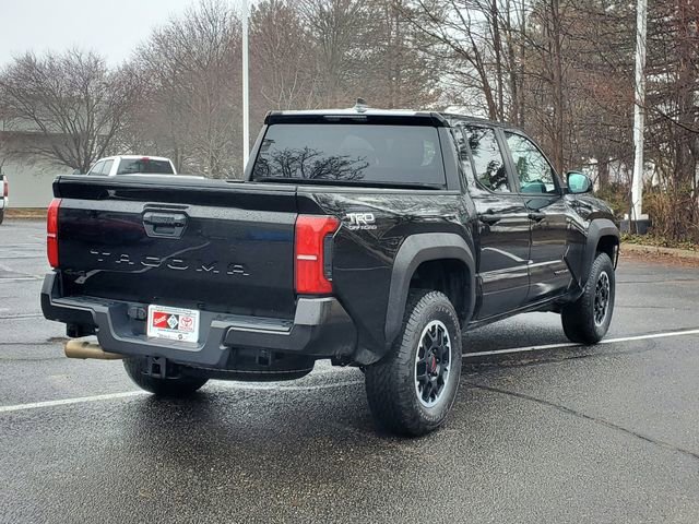 Used 2024 Toyota Tacoma TRD Off-Road image 4