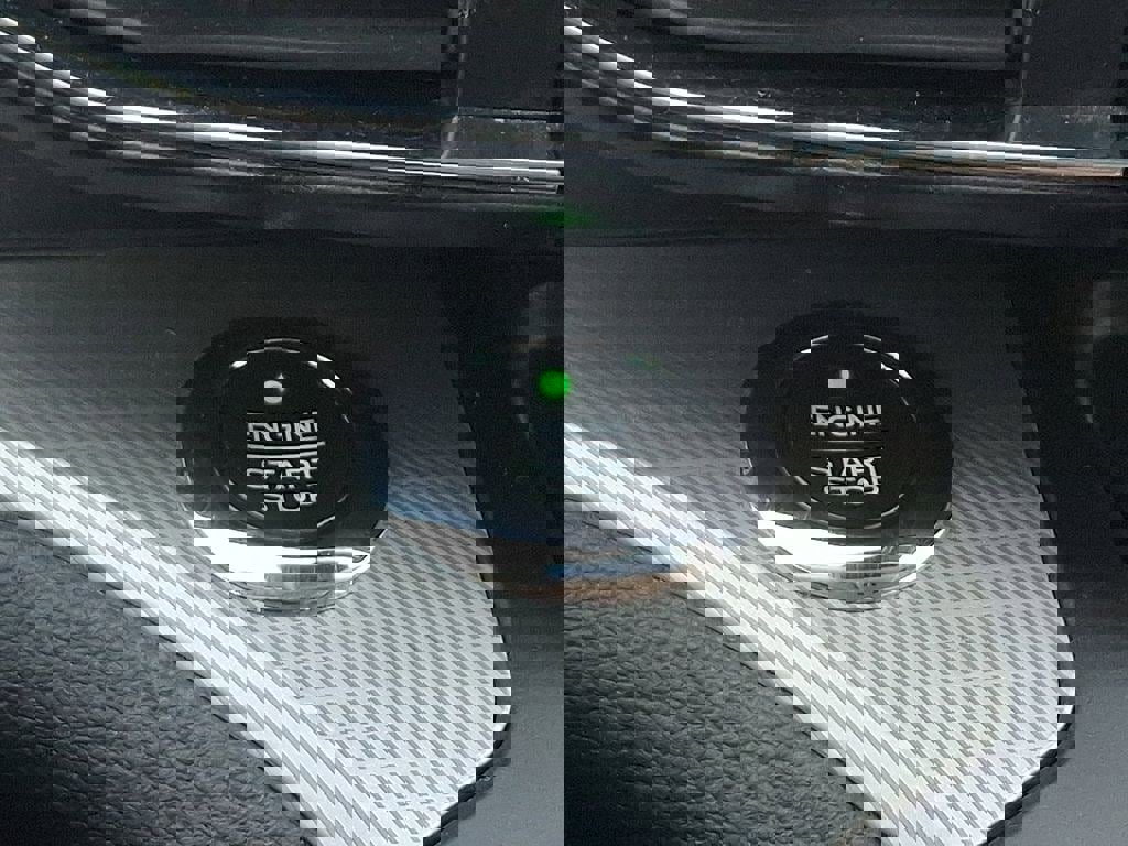 Certified 2020 Ford Explorer XLT w/ Equipment Group 202A AWD/4WD image 23