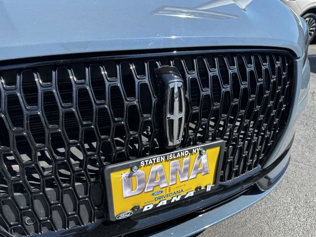 Certified 2023 Lincoln Corsair AWD w/ Equipment Group 101A image 10
