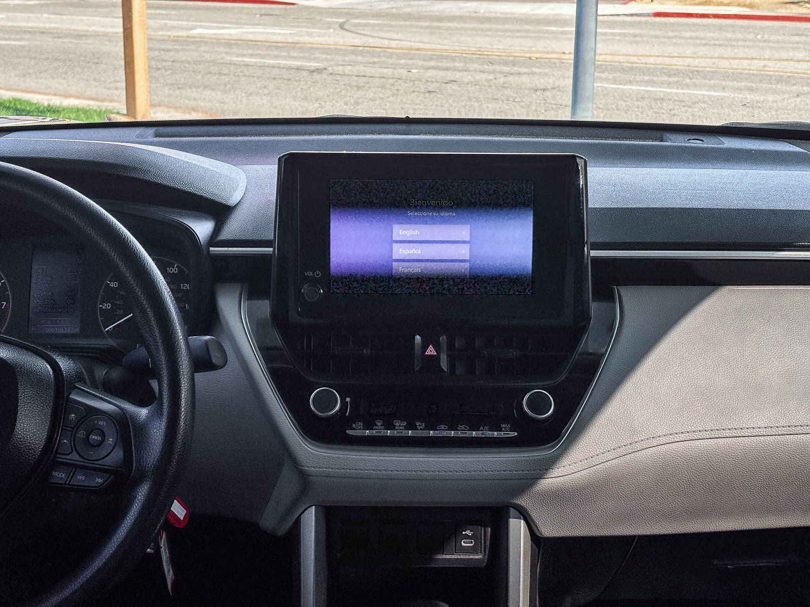 Certified 2025 Toyota Corolla Cross L FWD image 16