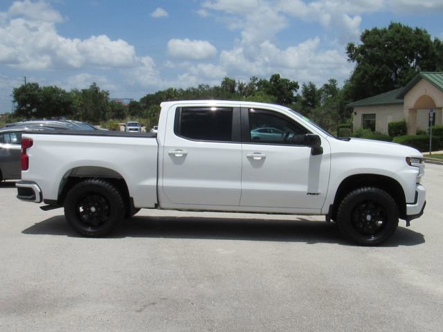 Used 2020 Chevrolet Silverado 1500 RST w/ Convenience Package AWD/4WD image 2