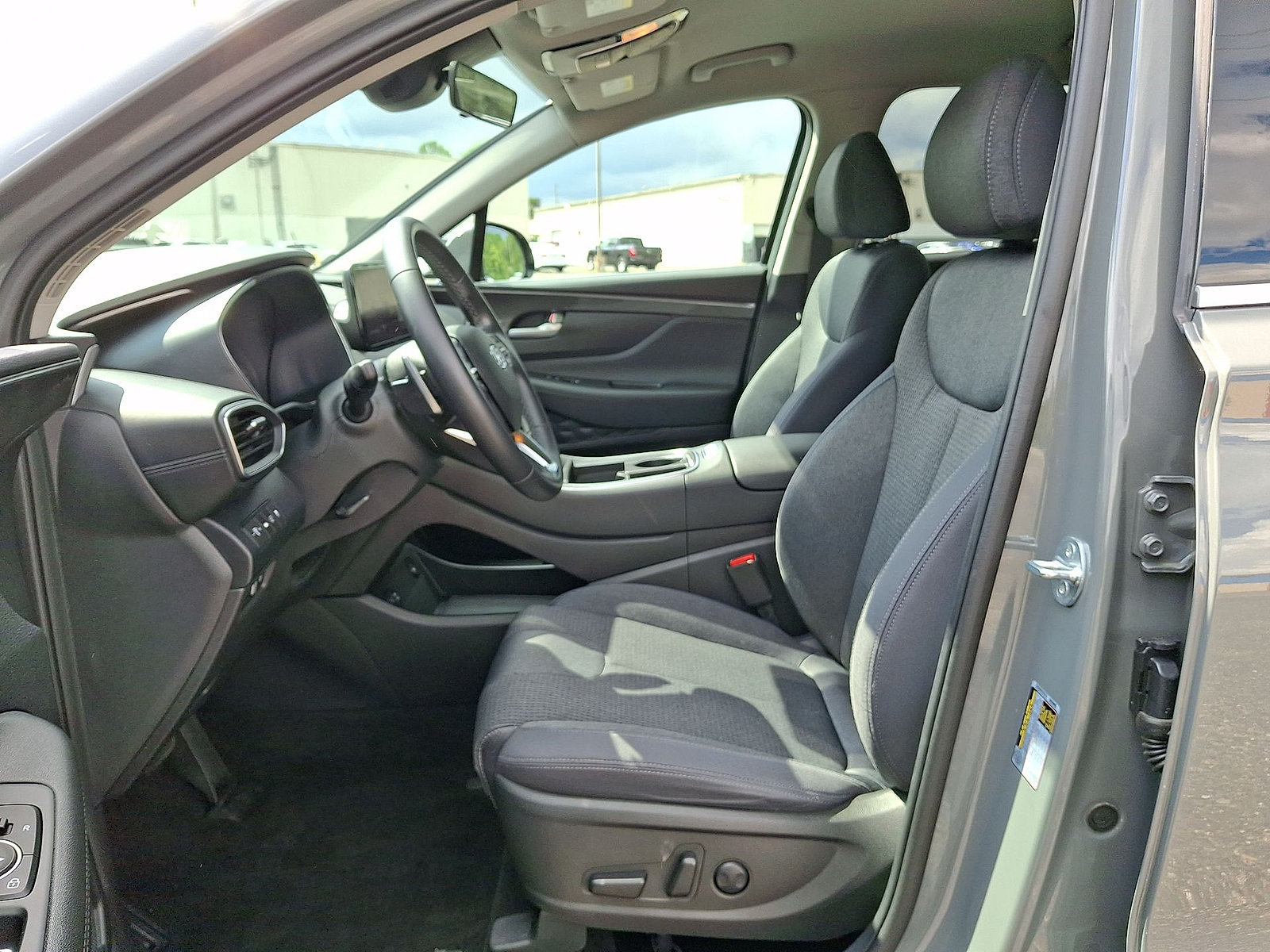 Used 2023 Hyundai Santa Fe SEL AWD/4WD image 17
