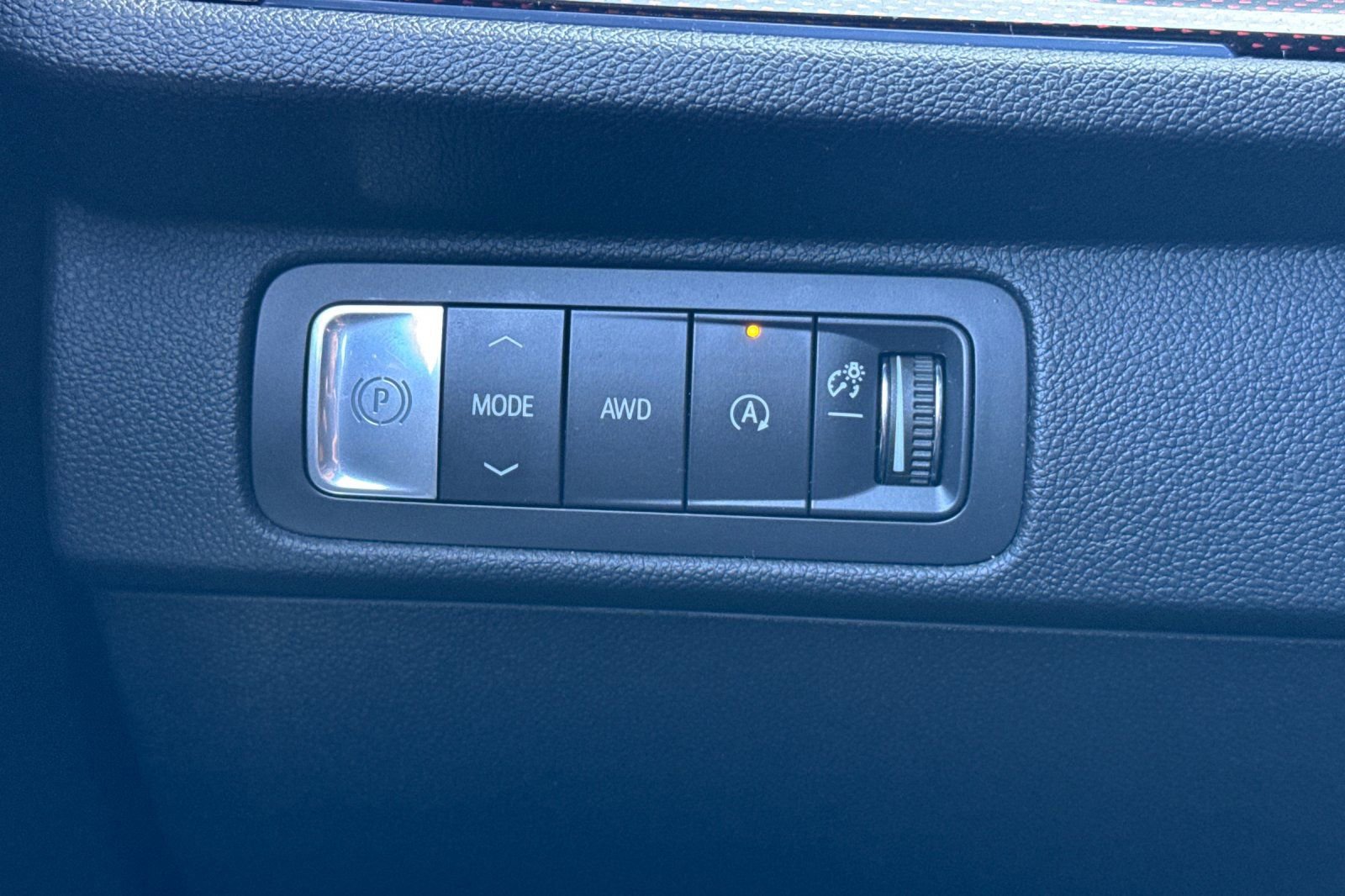 Used 2025 Chevrolet Traverse Z71 image 41