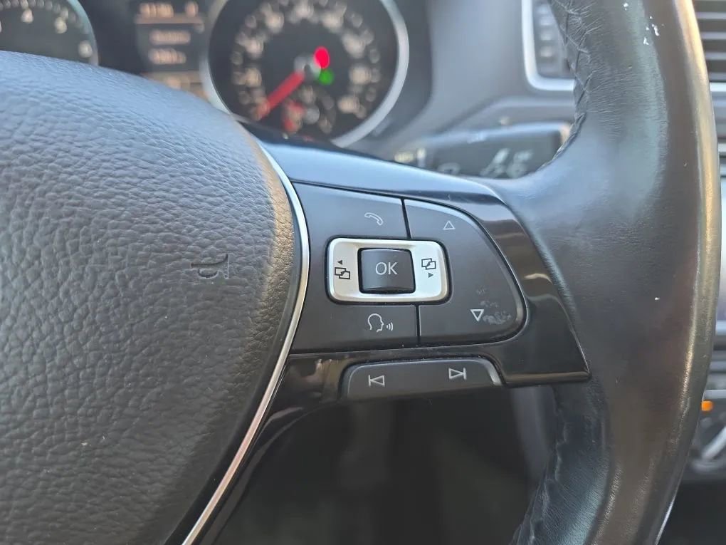 Used 2017 Volkswagen Jetta SE image 21