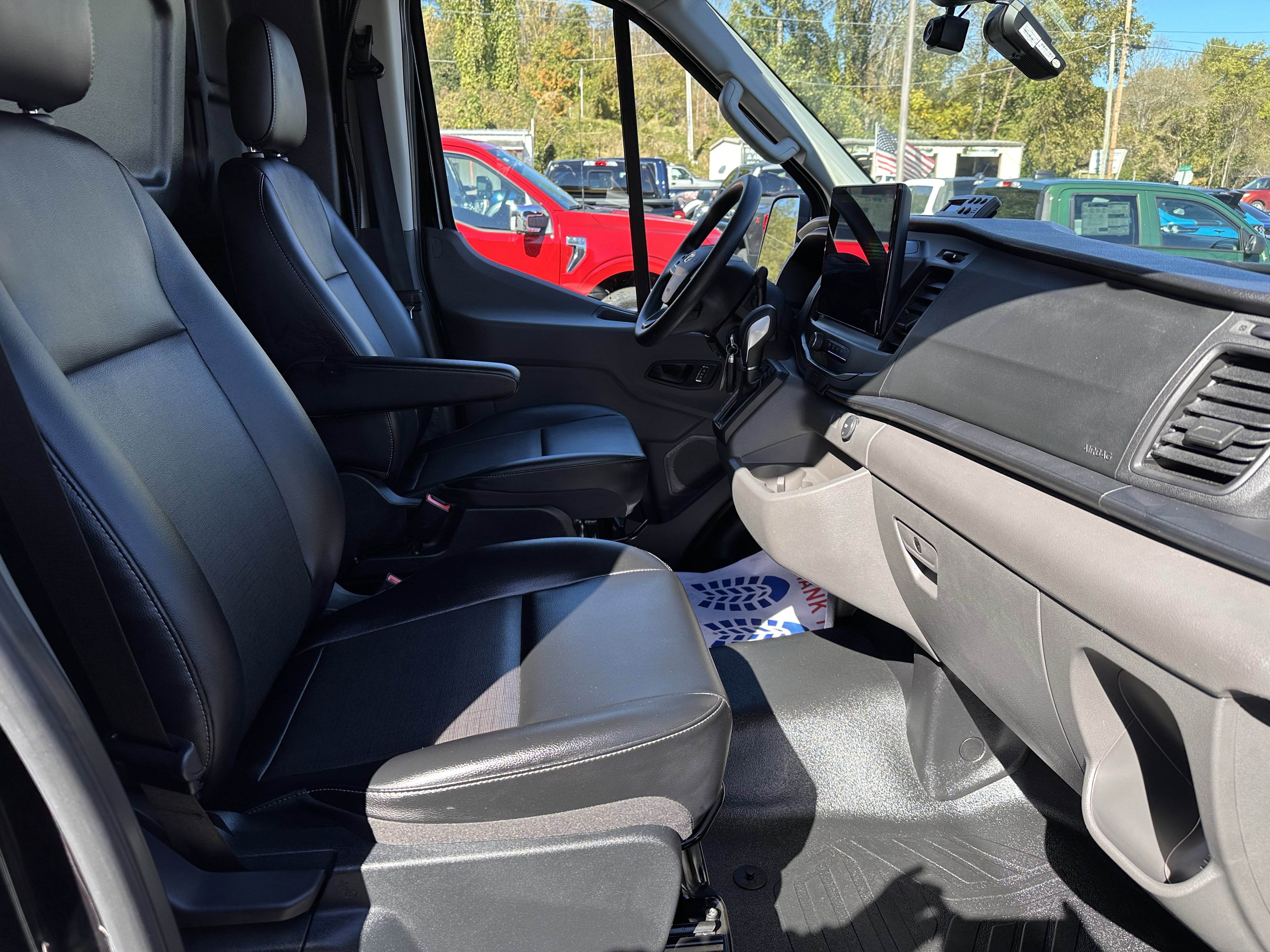 Used 2023 Ford Transit 250 XL AWD/4WD image 12