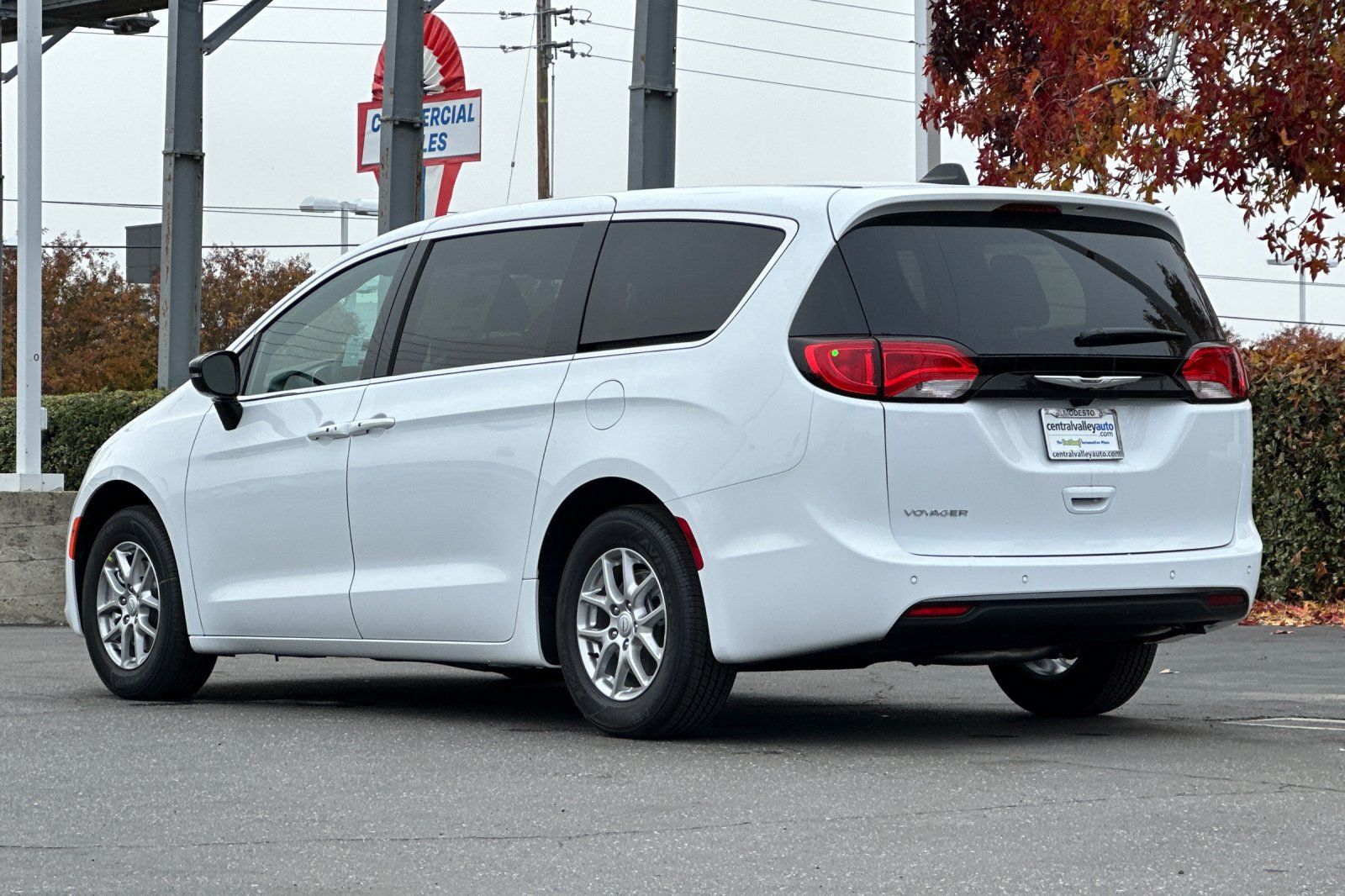 New 2026 Chrysler Voyager LX FWD image 6